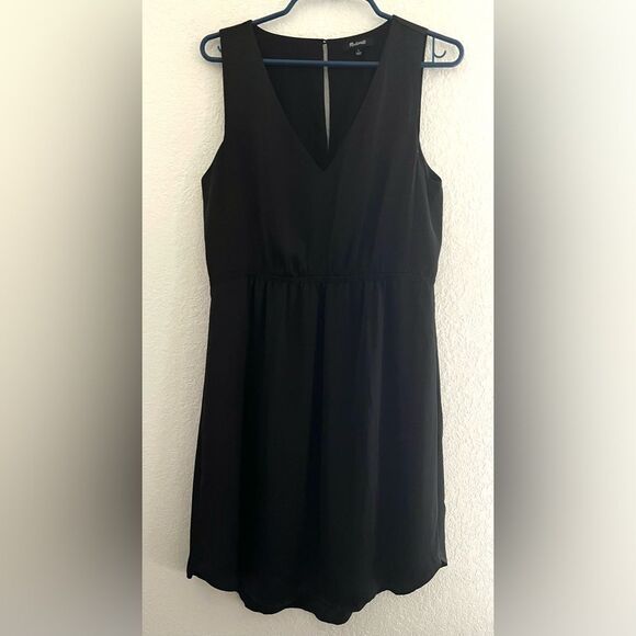 Madewell Little Black A Night Out V-Neck Dress - Picture 7 of 13